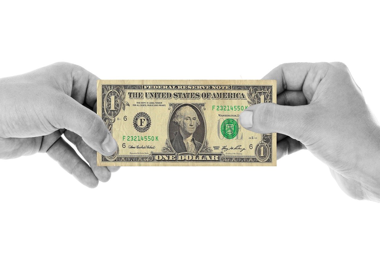 金融市场动态分析，最新贷款流出趋势探讨