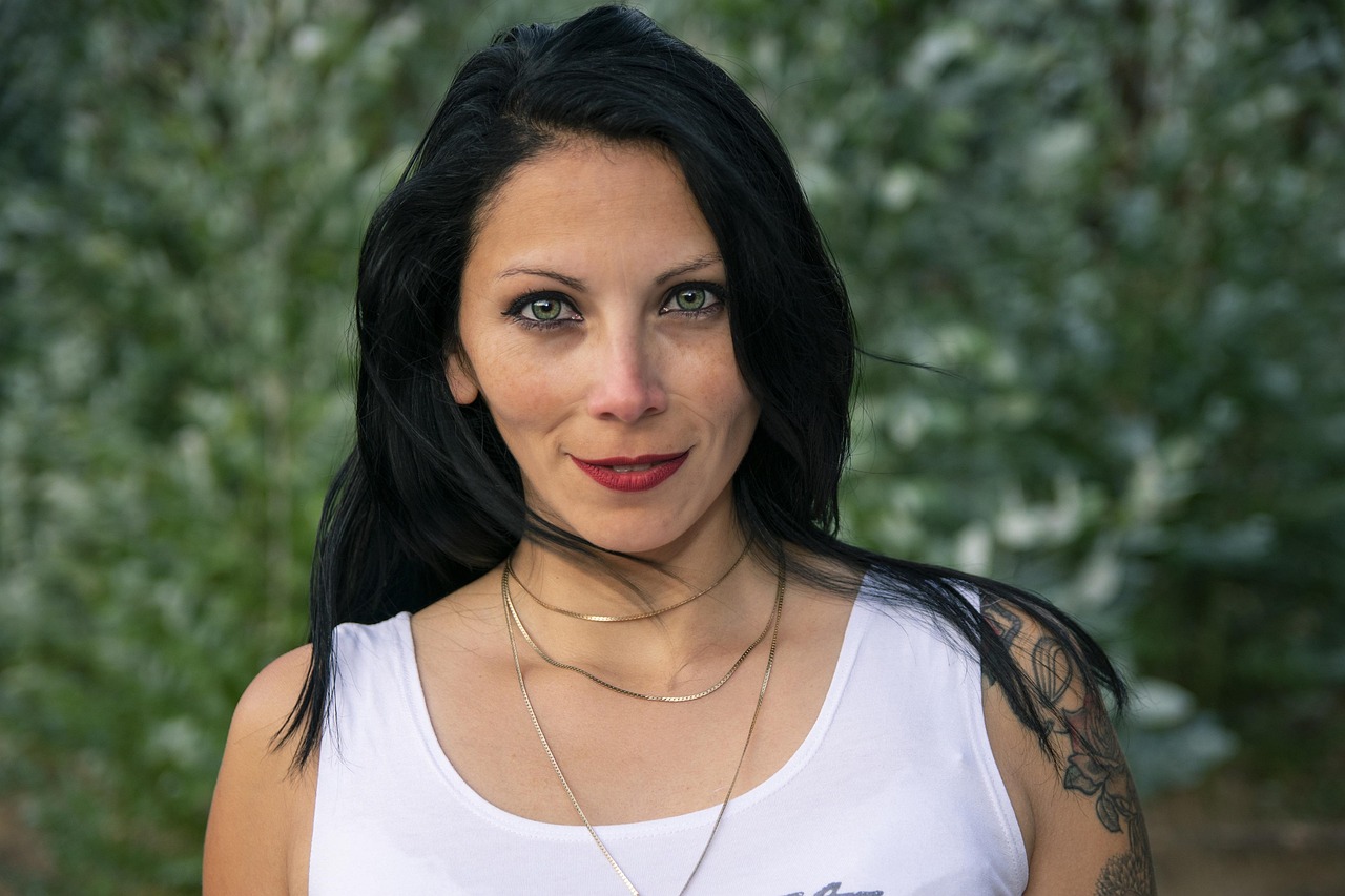 年轻的母亲与女演员的璀璨人生