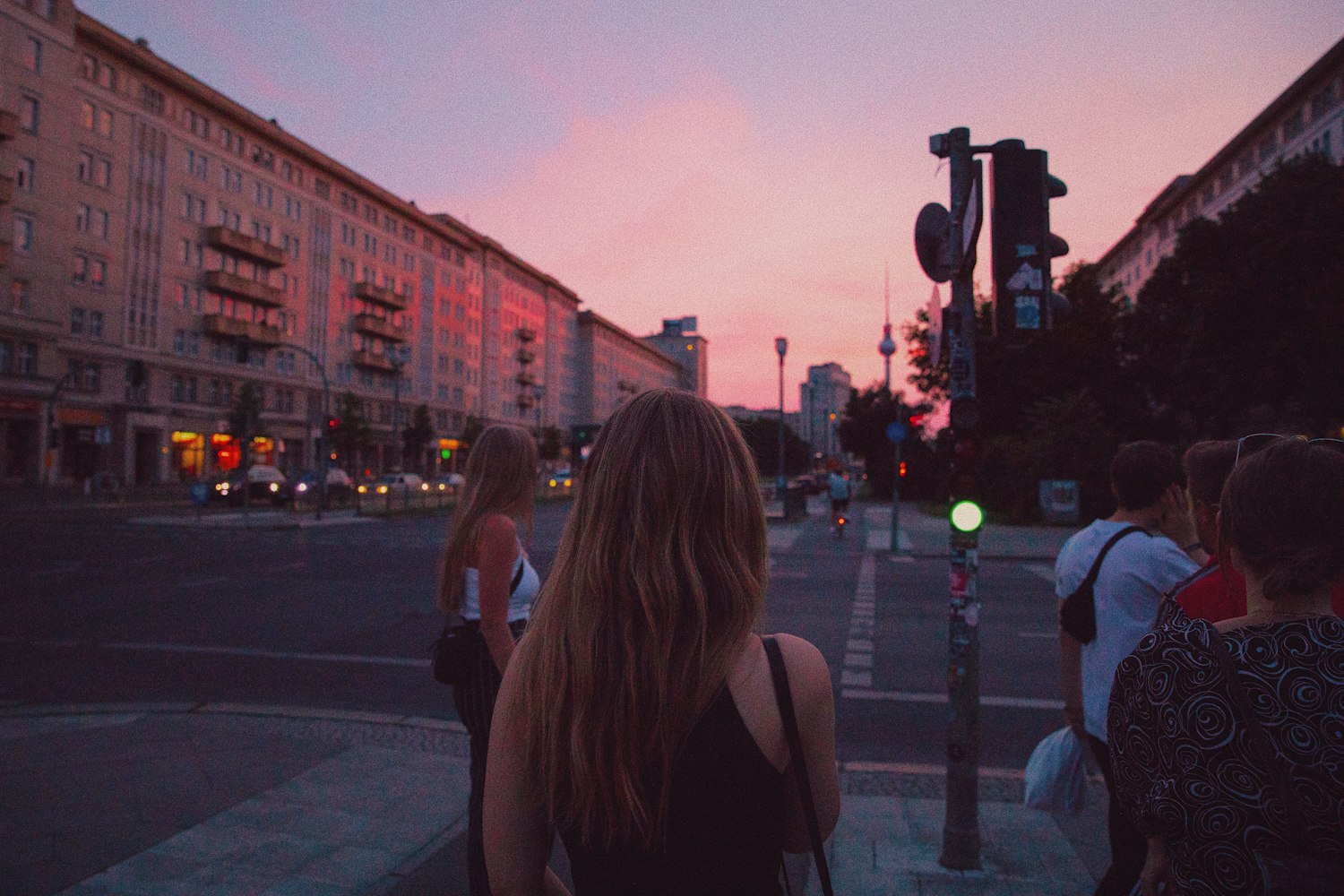 夜挑情电影,情感与欲望的交织世界探索