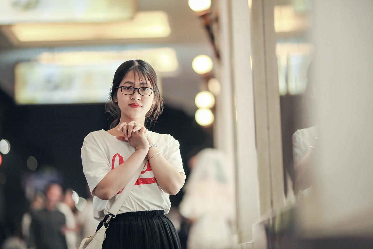 韩国电影中的漂亮妻子,魅力与感人故事