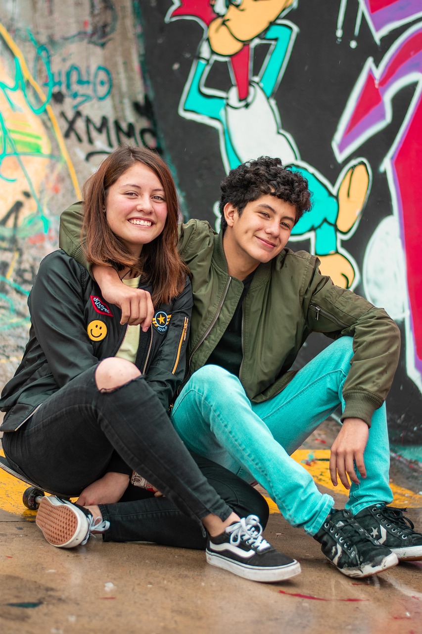 韩国电影只是朋友,友情与爱情的微妙交织。