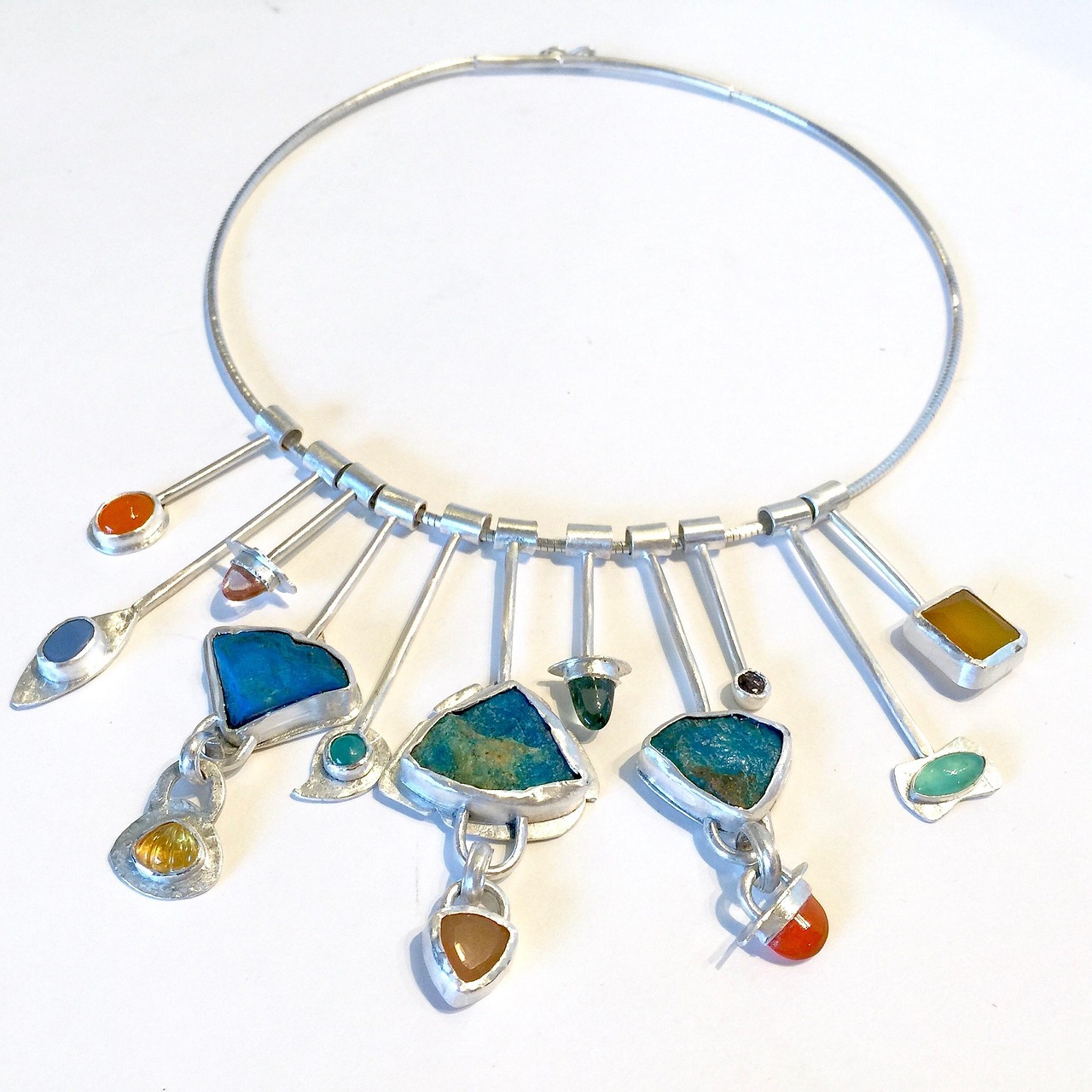 最新潮流饰品,引领时尚风潮的魅力之选