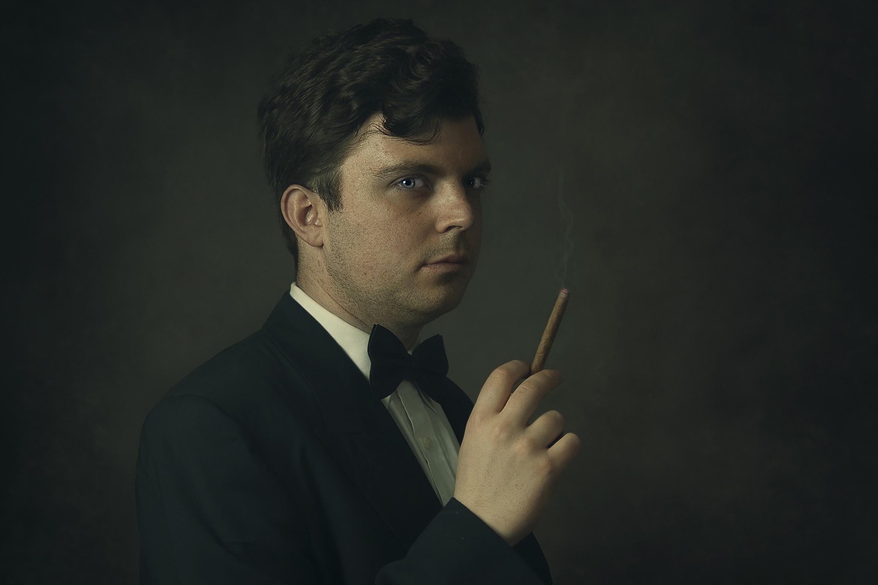 表演艺术中的真实与虚构,男演员生理反应探究