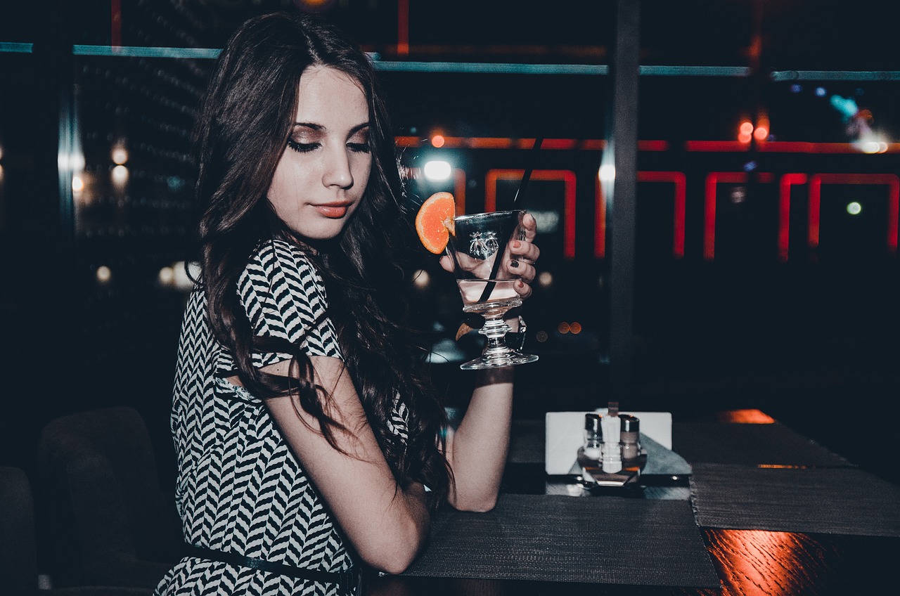 精选时尚女微信头像 2017年最受欢迎的头像推荐