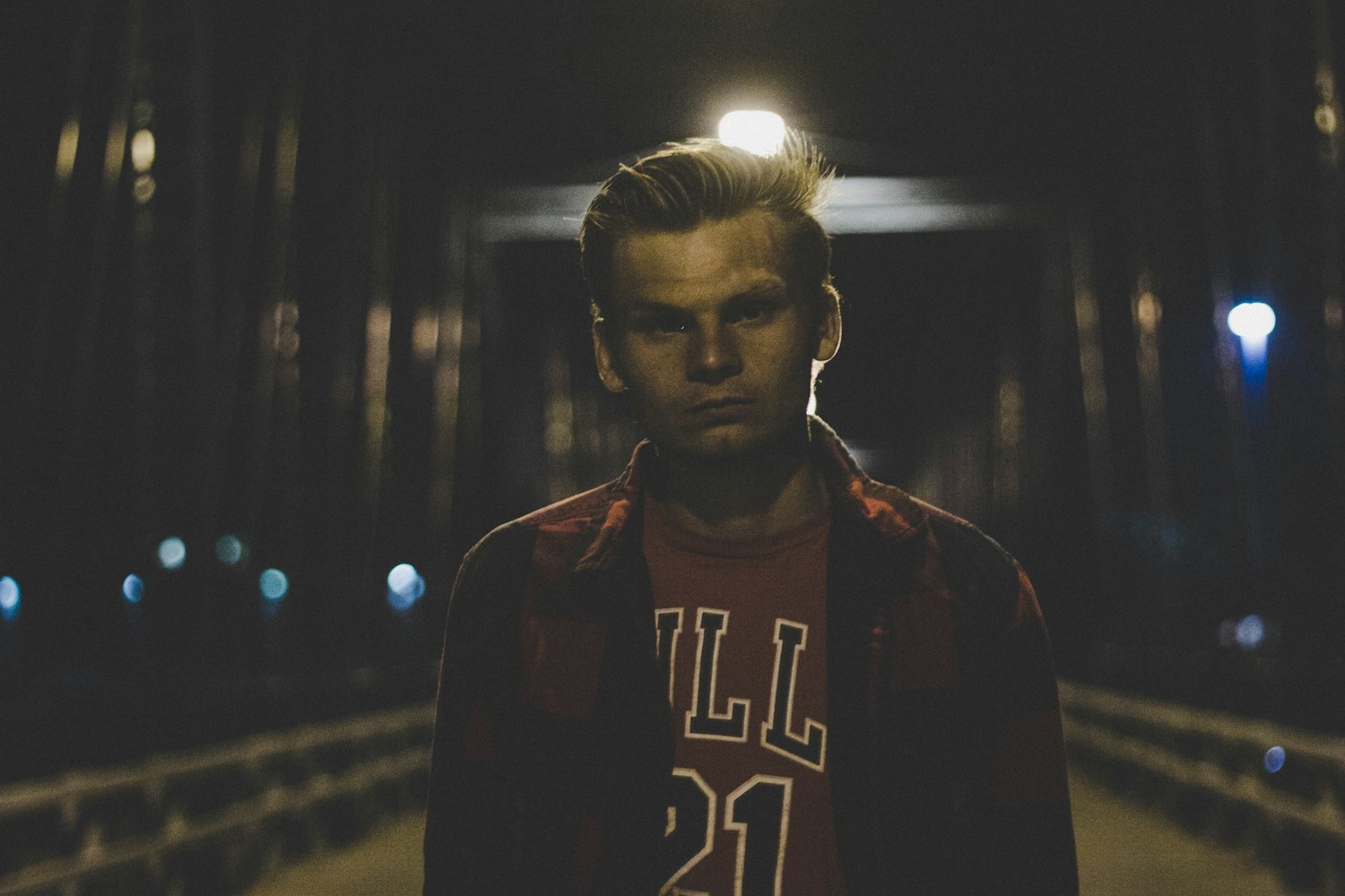 DJ火电影,点燃激情,引领影视新风尚