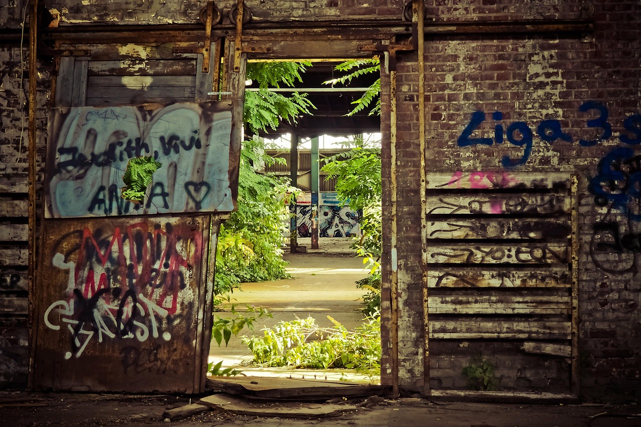 盐城台风最新动态,台风影响下的盐城状况及应对措施