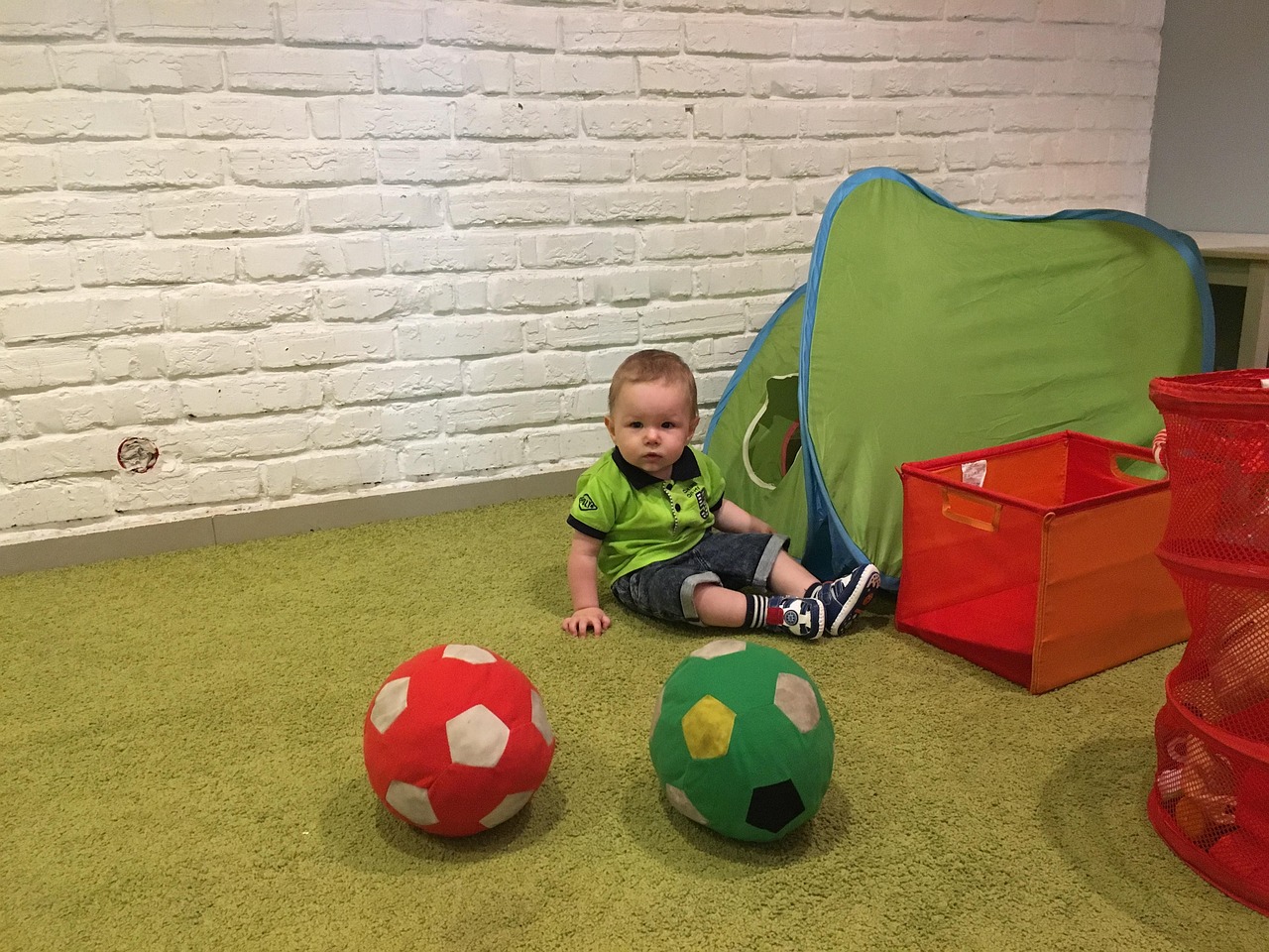 幼儿蹦床比赛,跃动童年的欢乐与挑战,展现小小选手的无限潜能