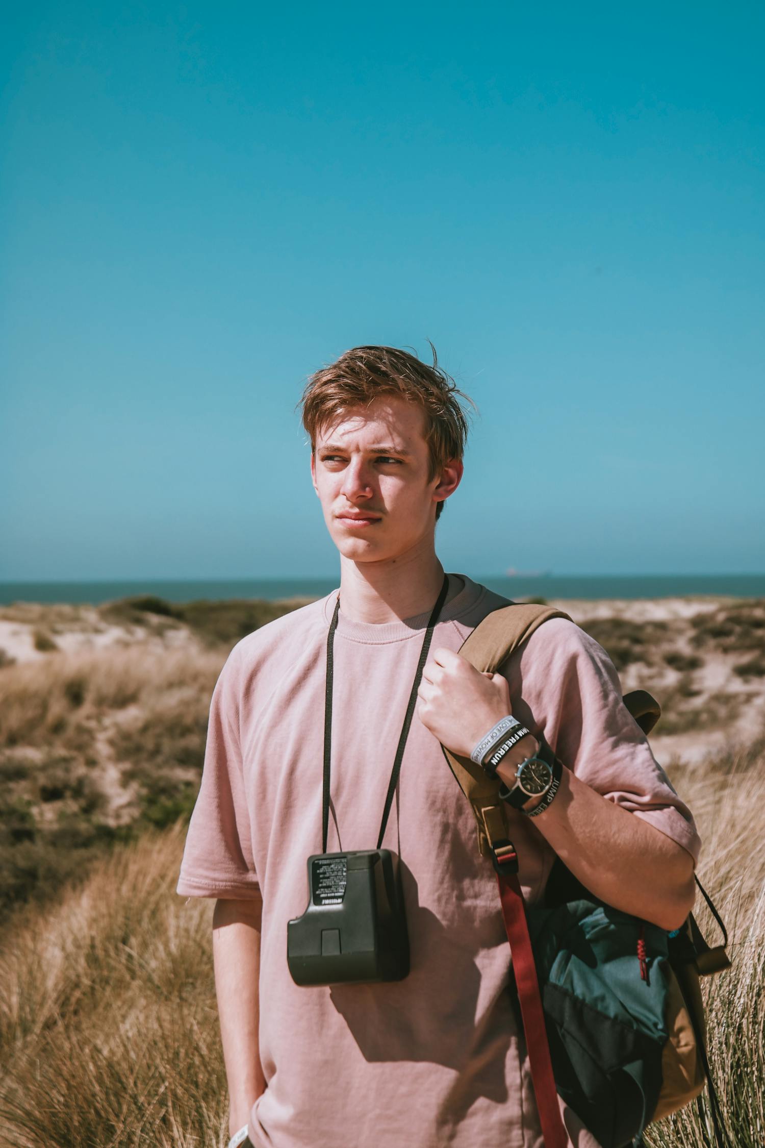 荧幕之星,男明星的魅力四溢,帅出天际!