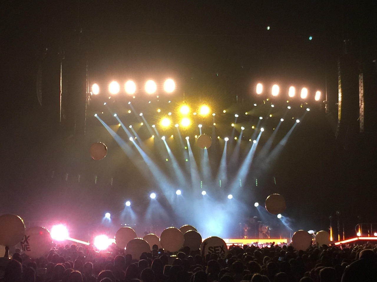 最新英语电影引领全球观影新潮流