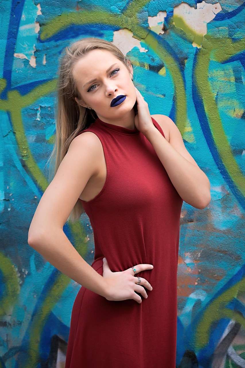 李孝利最新写真——时尚先锋的独特魅力展现