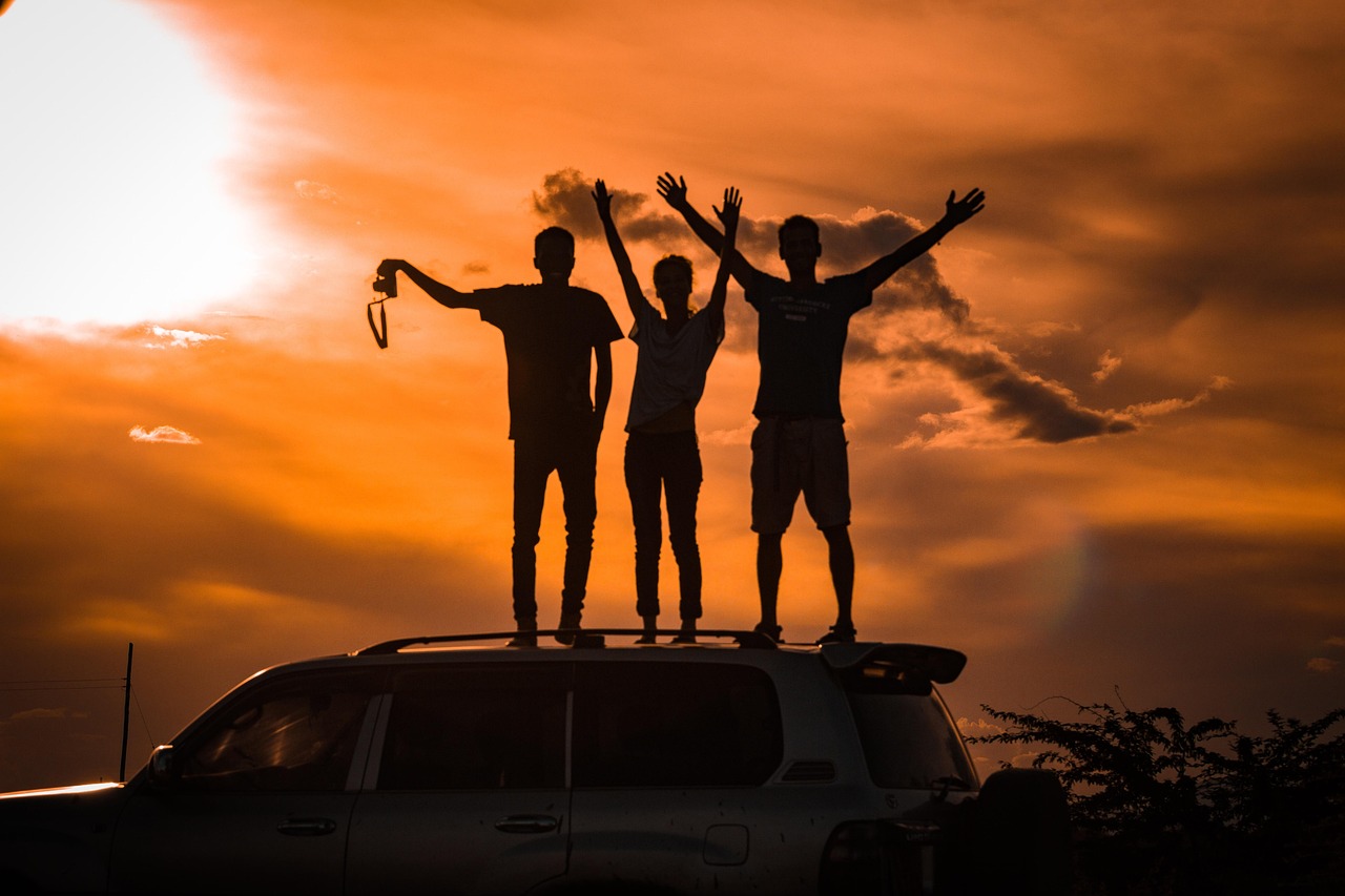 三人动漫情头，探索动漫中的独特友情与情感纽带之旅