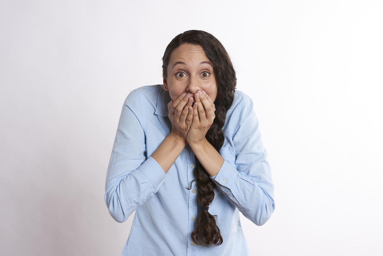 最新QQ女生头像流行趋势与选择建议,头像时尚潮流之选