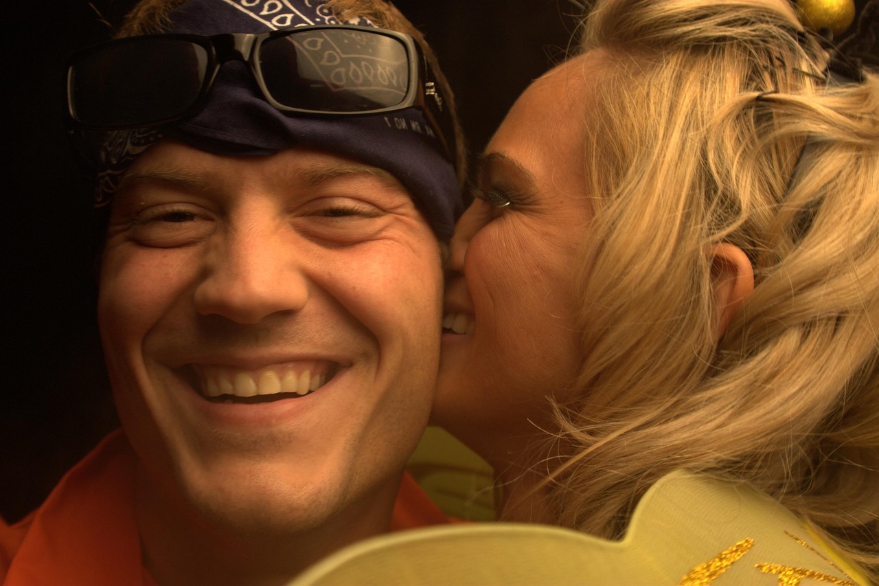 动漫接吻瞬间大揭秘,探索浪漫瞬间的激情之吻图片集