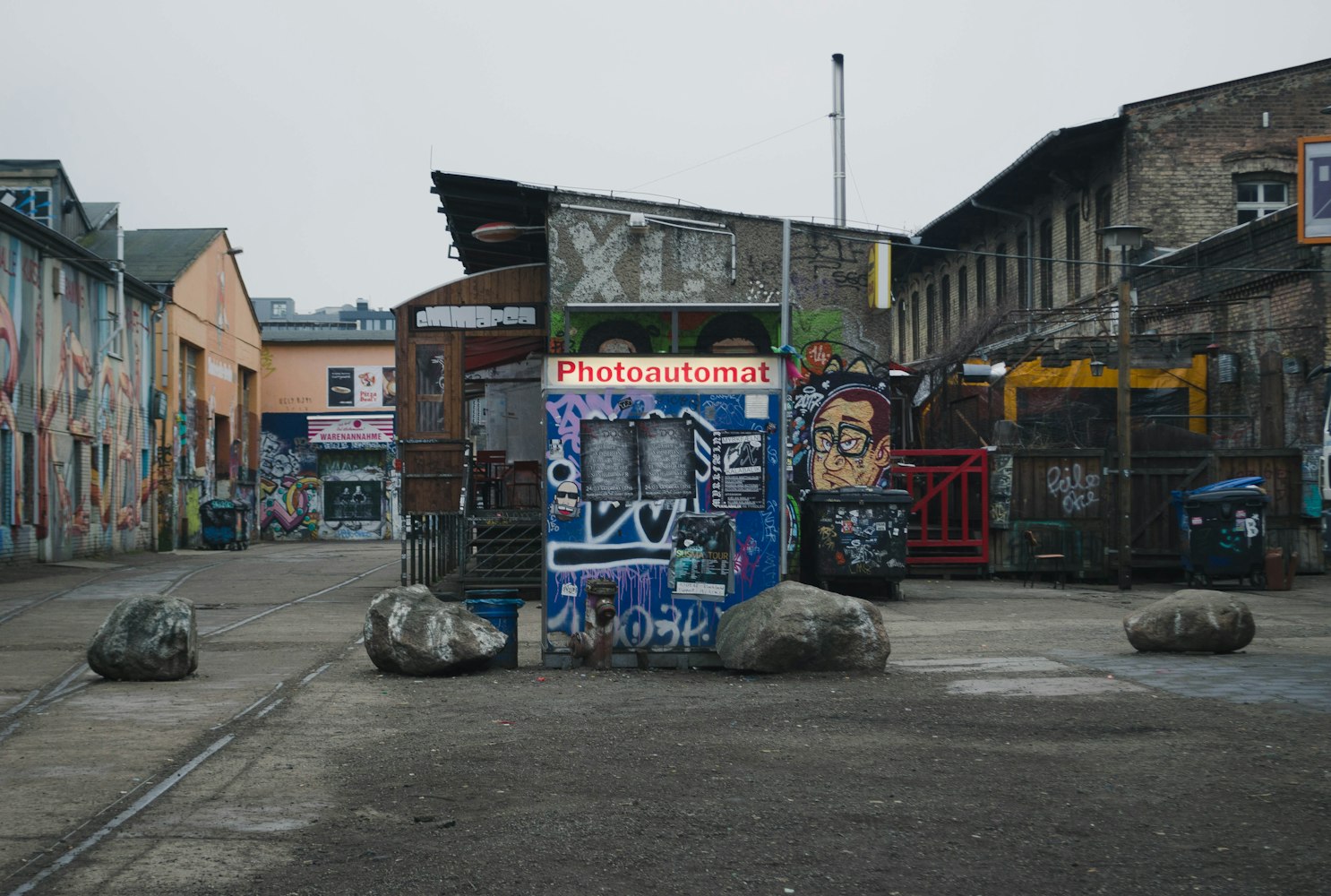 最新公交车型展示,城市绿色出行的新选择